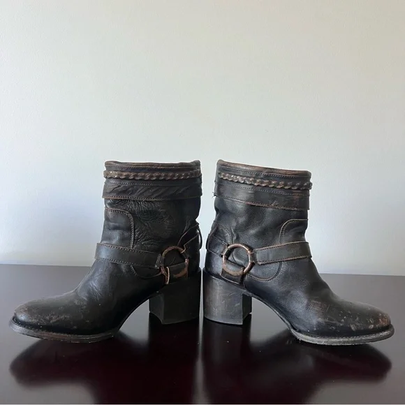 Freebird by Steven - Distressed Tahoe Harness Moto Heeled Boot Brown/Black Sz 8